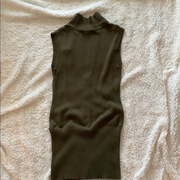 Knit dress - Picture 2 of 3